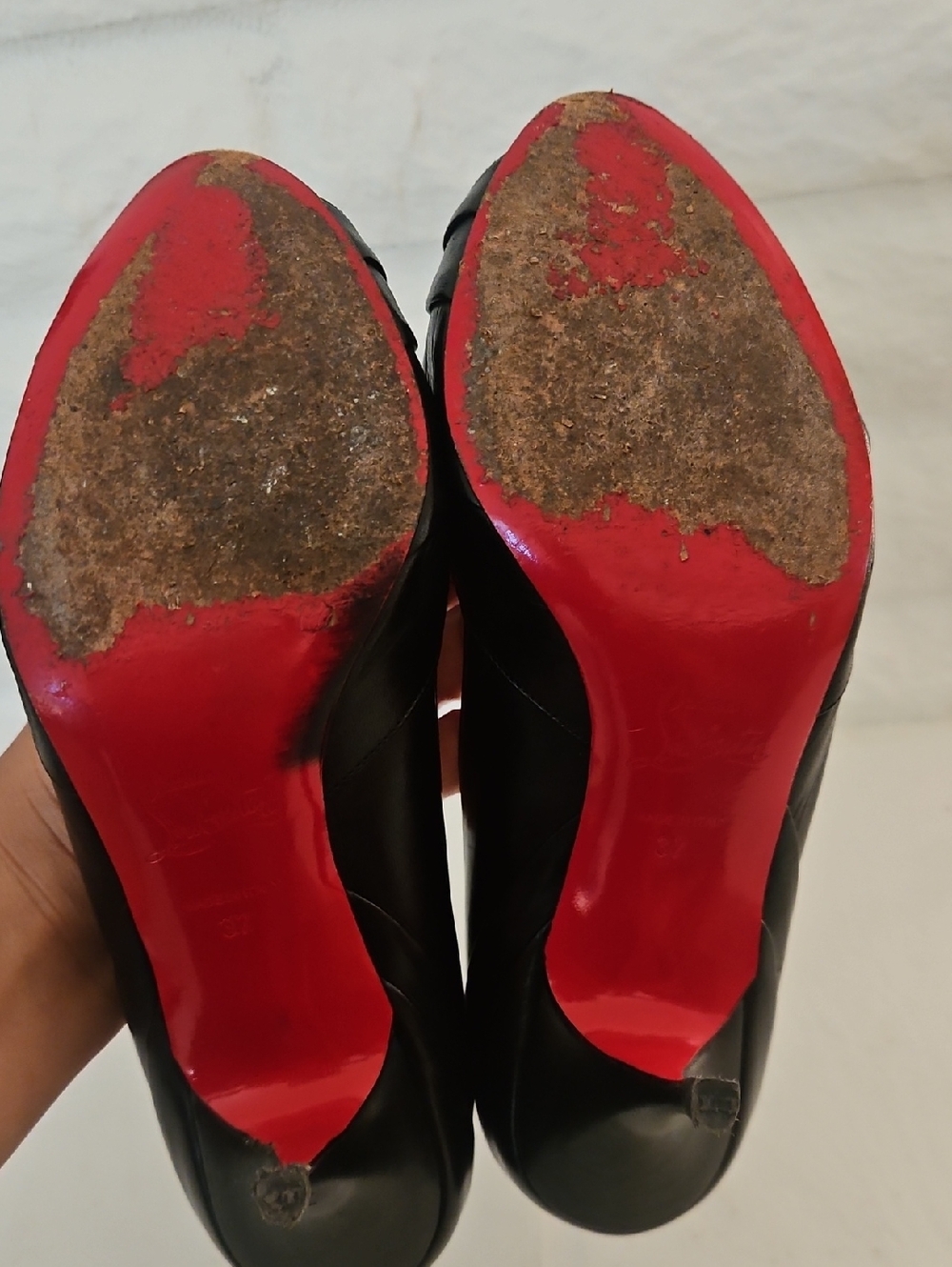 Christian Louboutin Black Leather Peep-Toe Pumps Red Sole Stiletto Heels - Picture 2 of 8